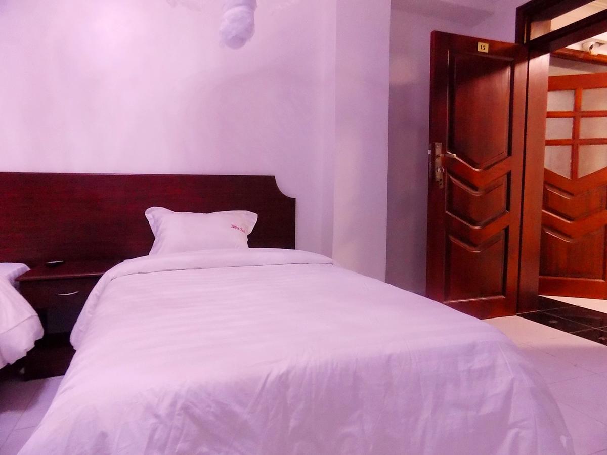 Sunrise Hotel Kampala Exterior foto