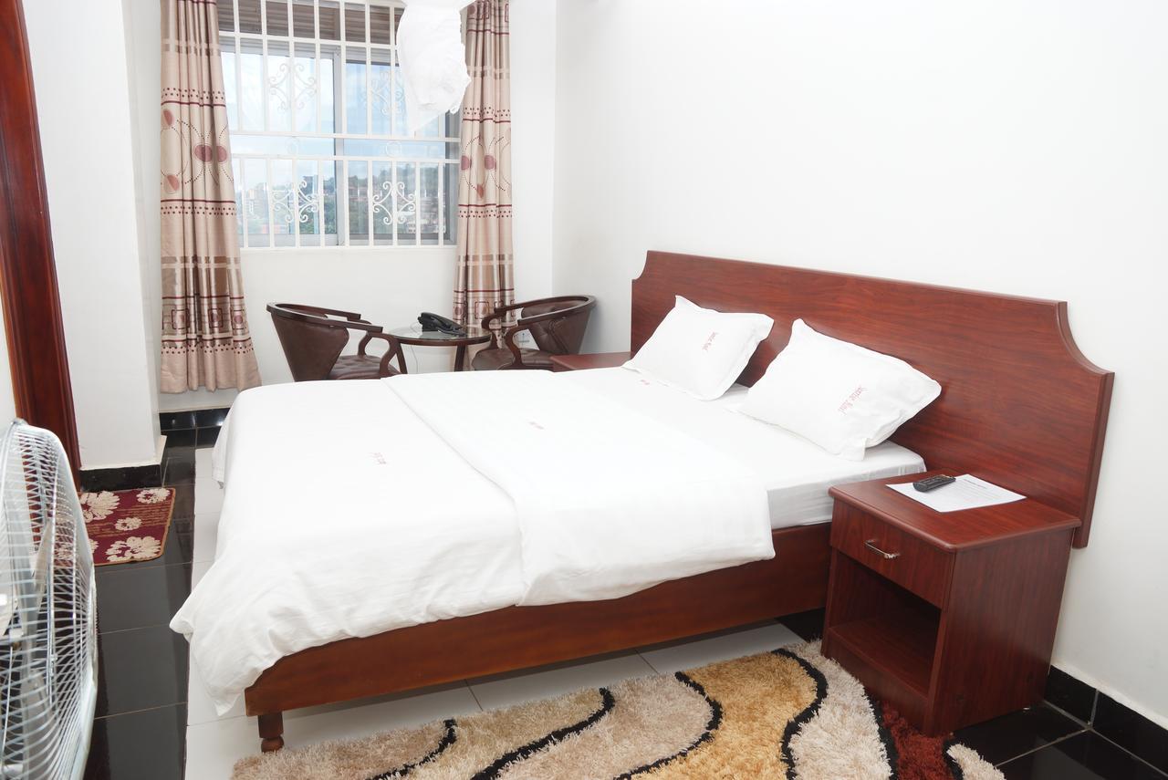 Sunrise Hotel Kampala Exterior foto